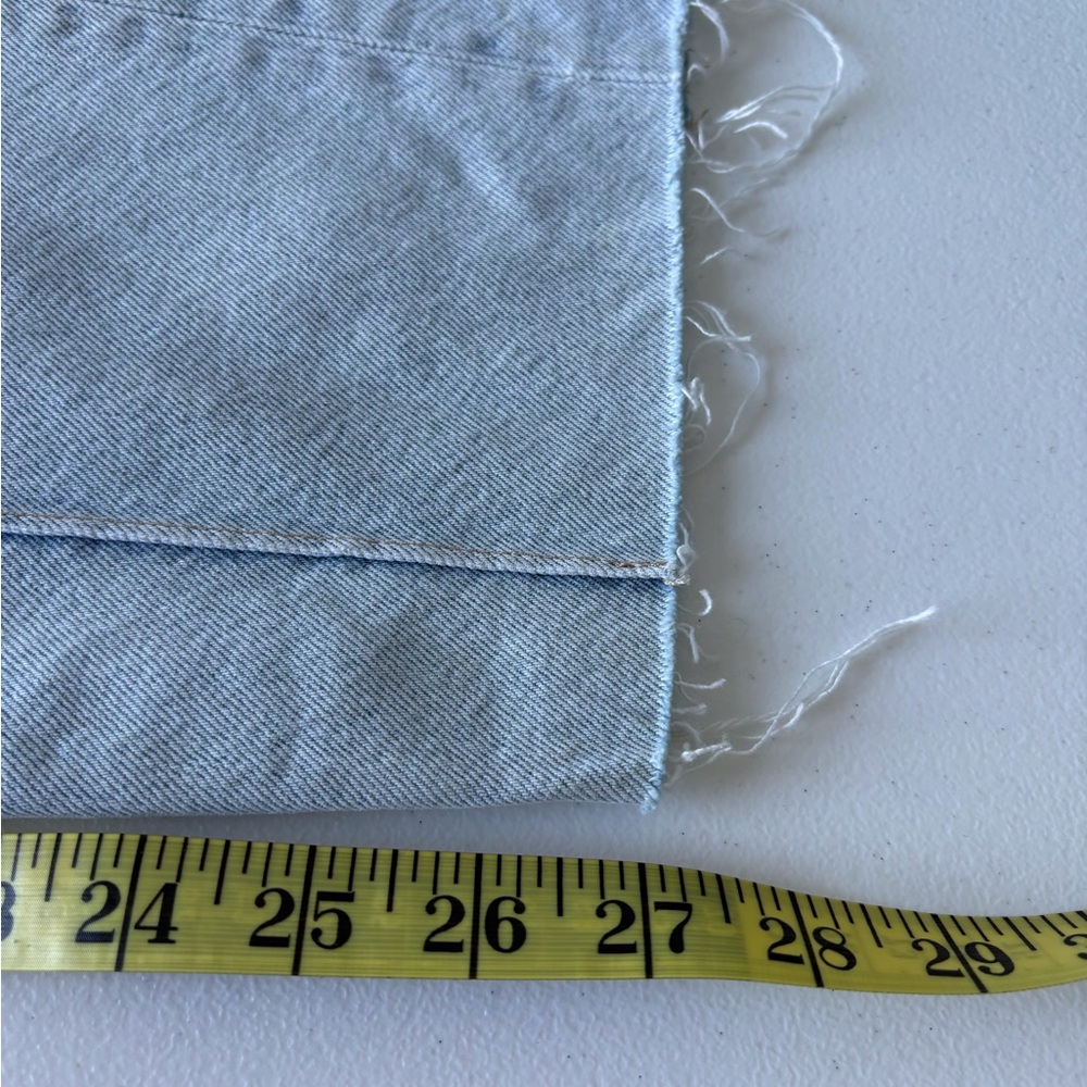 Levi’s Made & Crafted Pleated Column Size 29 High Rise Straight Leg Light Wash - Picture 12 of 16
